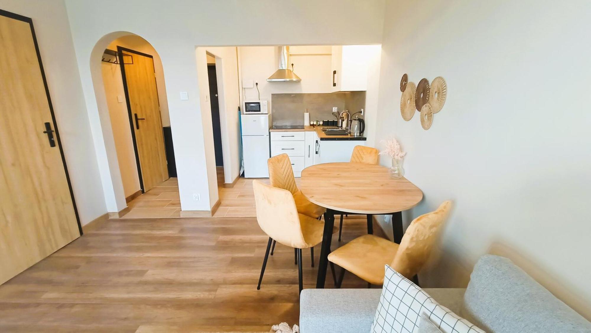 זיילונה גאורה Drzewna Apartamenty - Wladyslawa מראה חיצוני תמונה